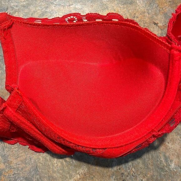Red Sexy Push Up Bra 34C Marilyn Monroe - Picture 5 of 6